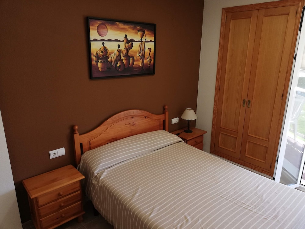 Solmar II 10 - 1º en Xeraco — hotel room