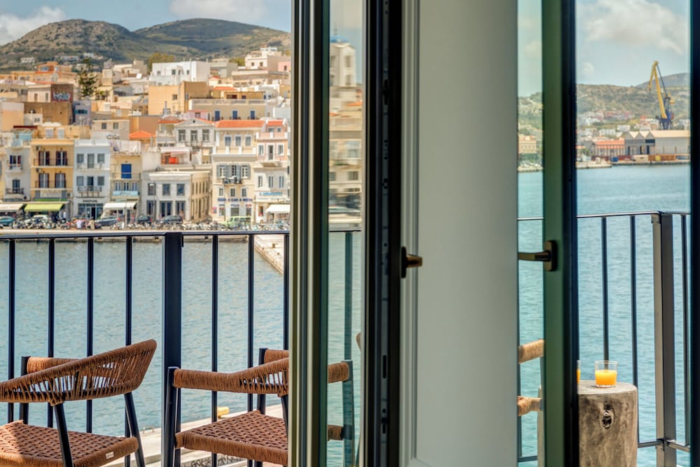 Eclectic Syros