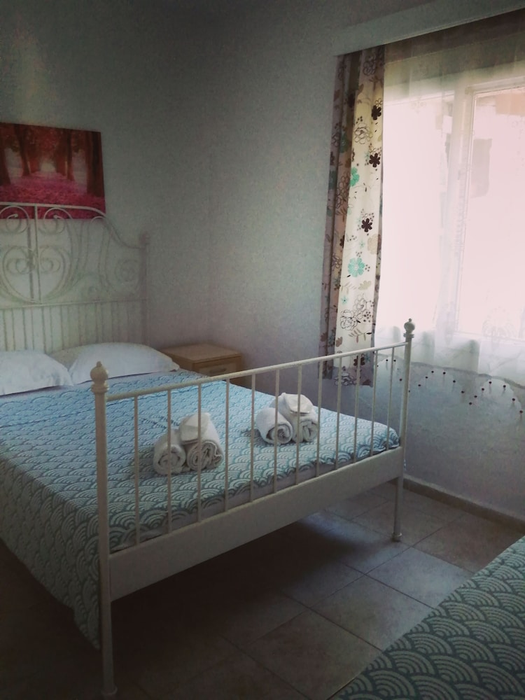 Defne Ev Otel - Image 17