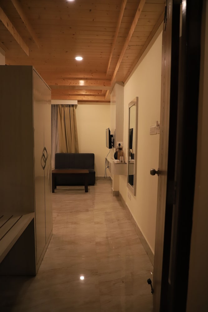 Kunden Fortune Resort Gangtok Near MG Marg