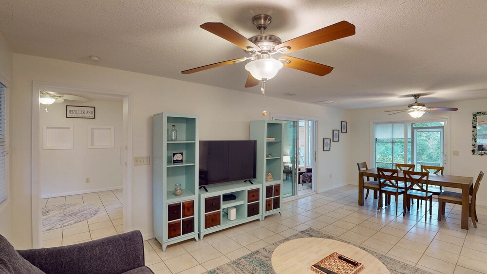 Silver Sand Dollar 3 Bedroom Duplex