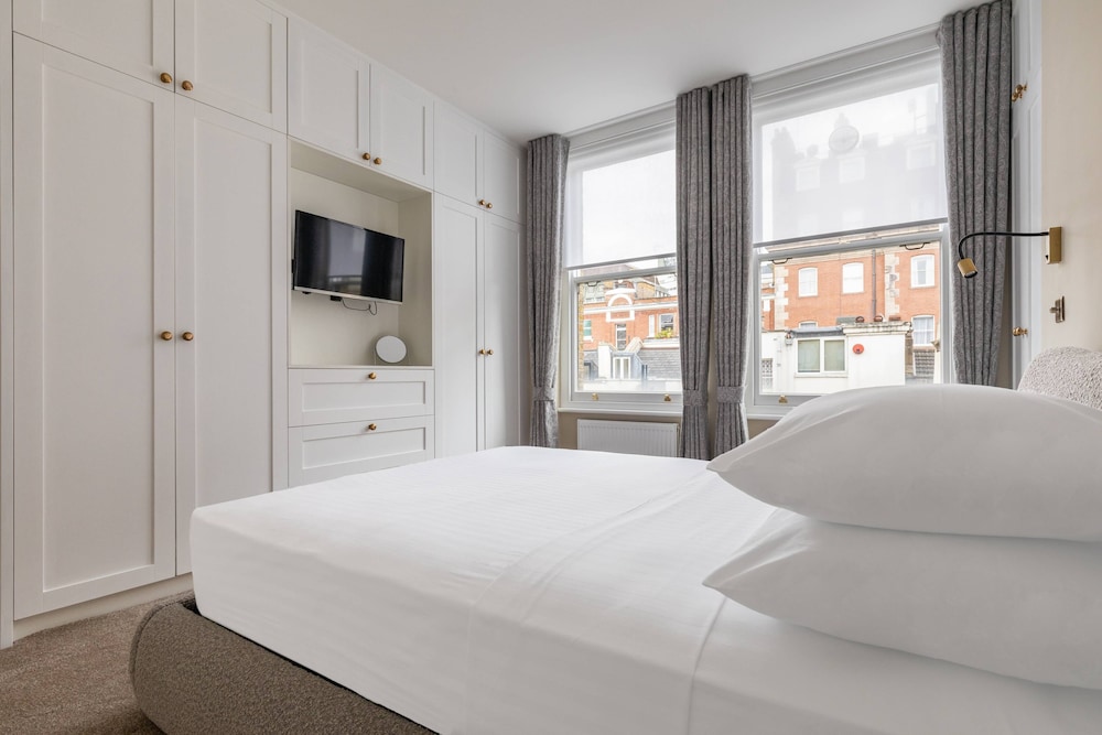 Great Russell Street by Onefinestay view 5