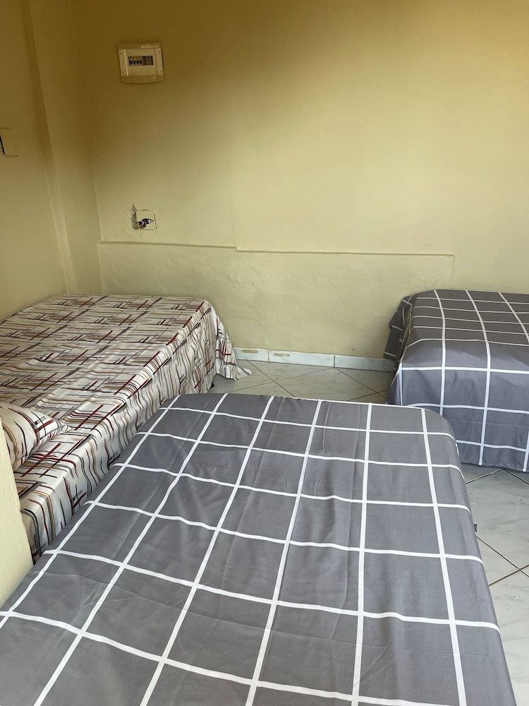Hostel Casa Amarela