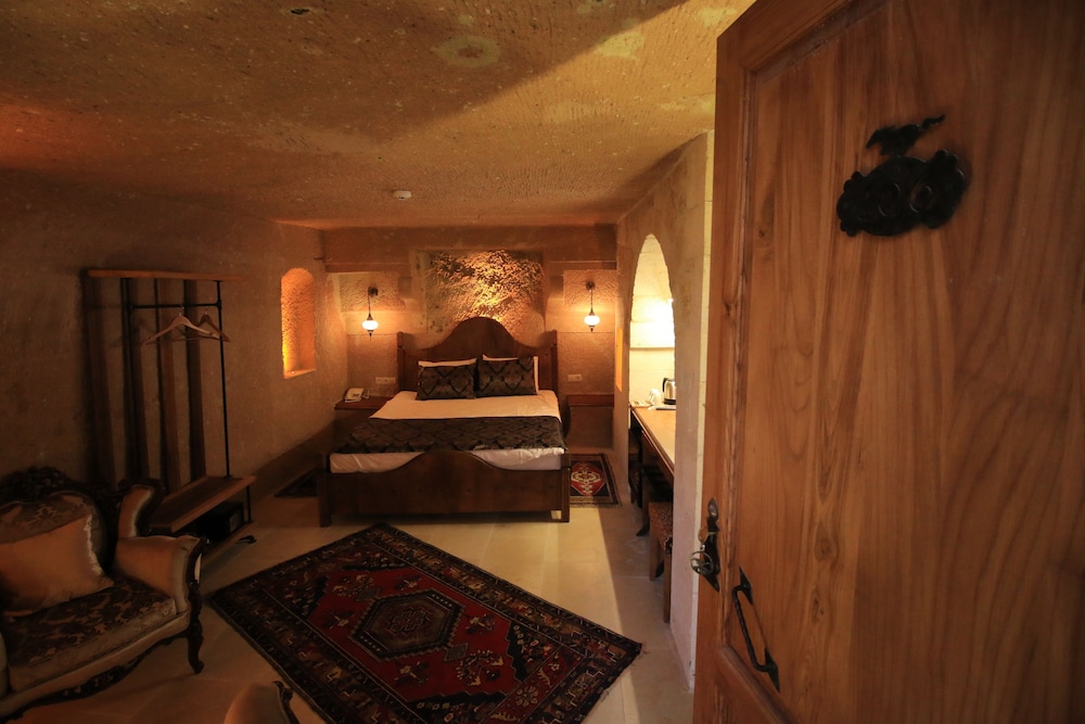 Georgios Cave Cappadocia
