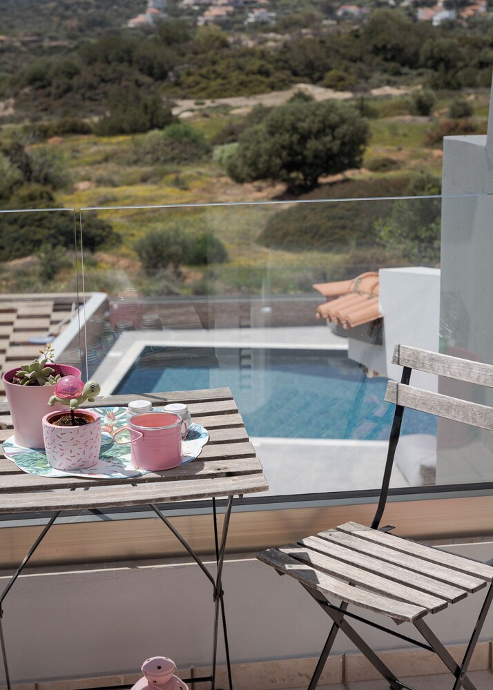 LaGon Luxury Villa