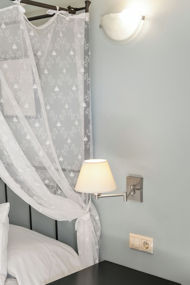 Aerinon Guesthouse