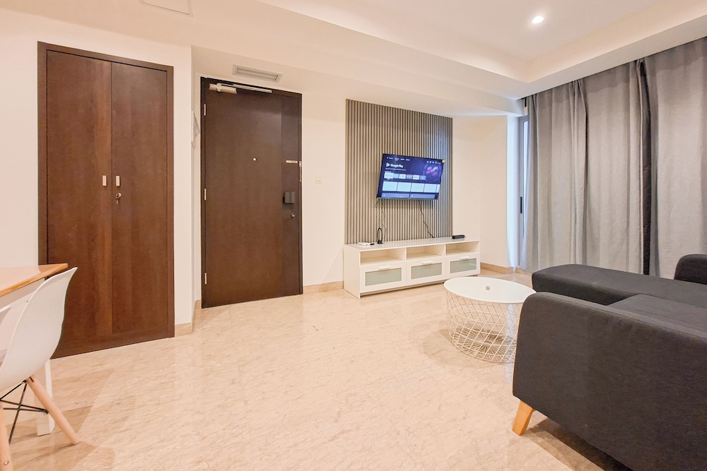 Great Choice 2Br At Branz Bsd City Apartment