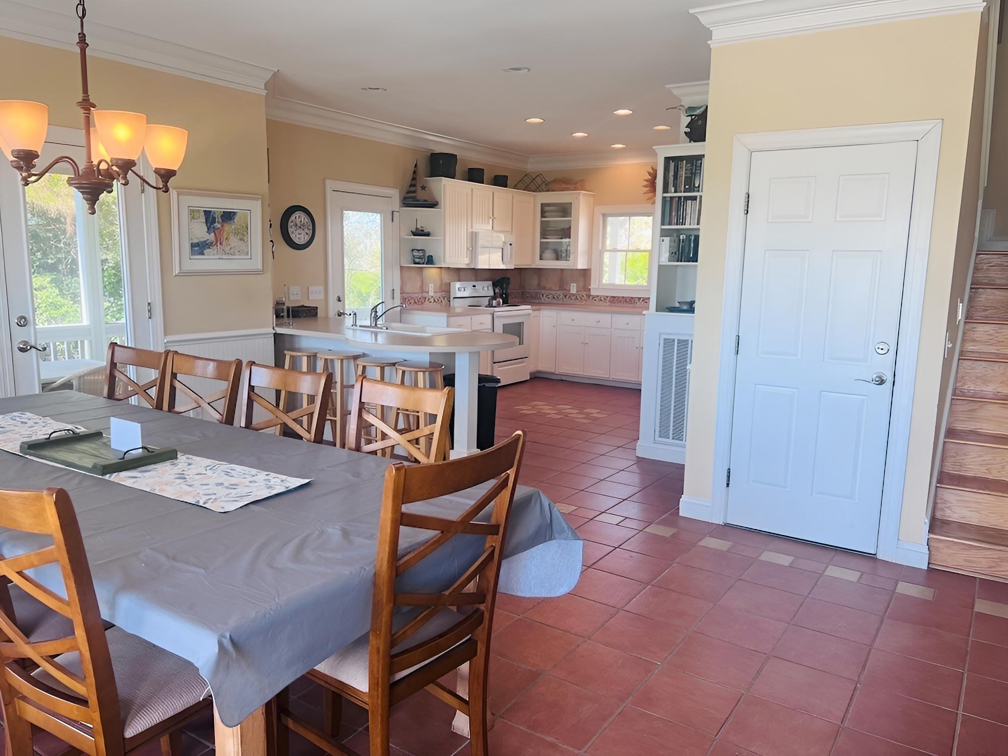 Lazy Days - 6 Br Home