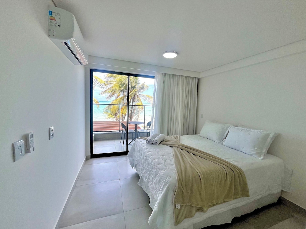 Hyde Park OCEANVIEW - by Living