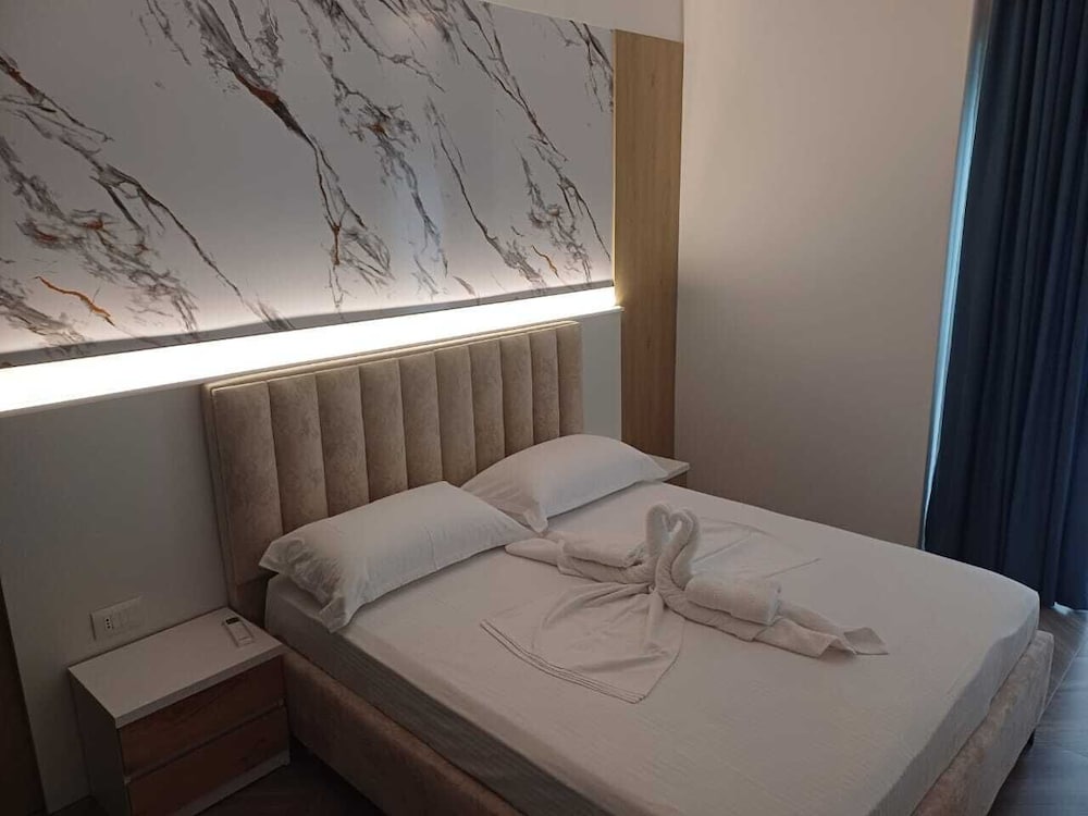 Regal Luxury Apartments