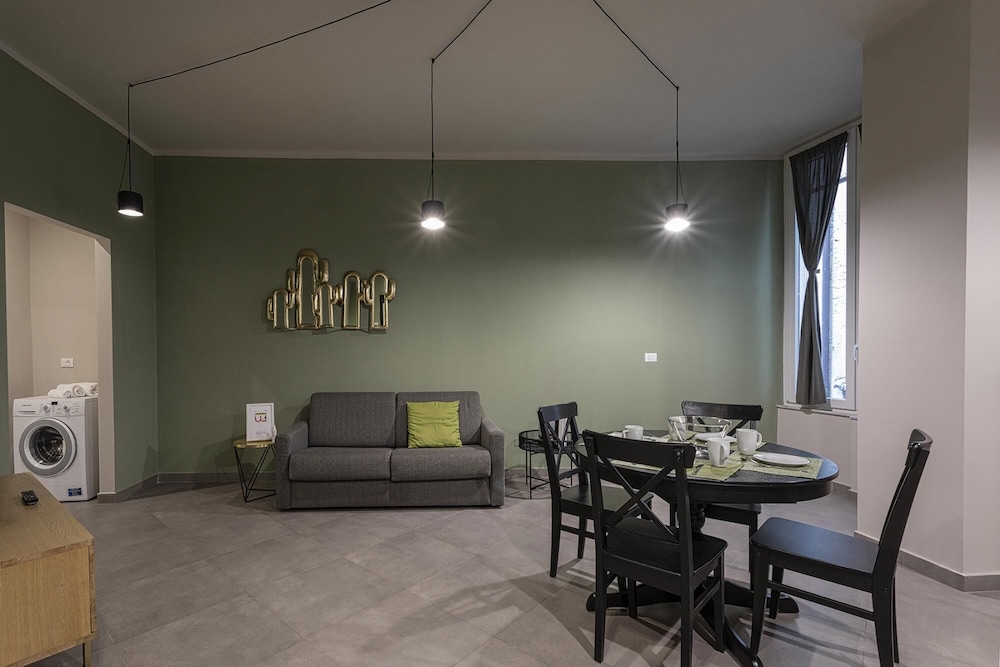 Genoa Vacations - San Luca Apartments - Grillo by Wonderful Italy - Property Image 1