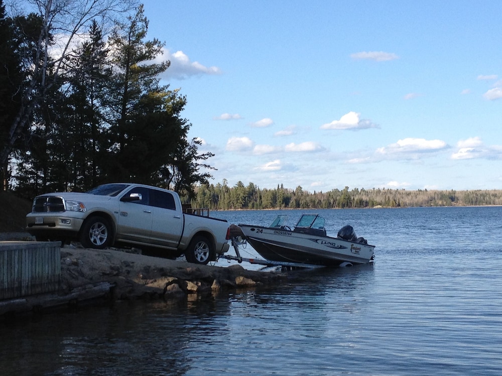 Tomahawk Resort
