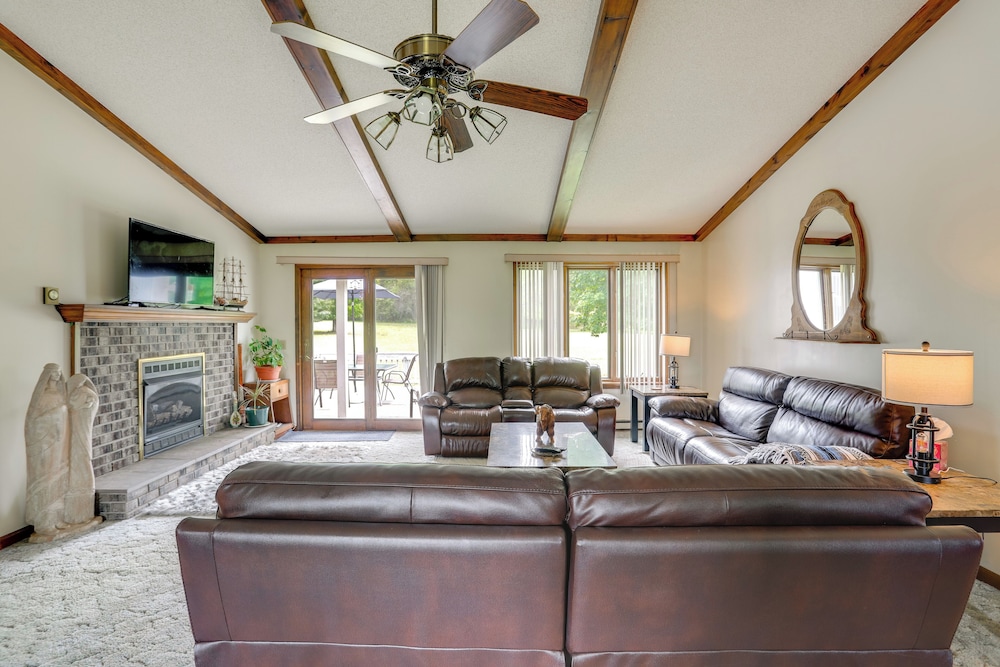 Home w/ Large Yard: 8 Mi to Holiday Valley Resort