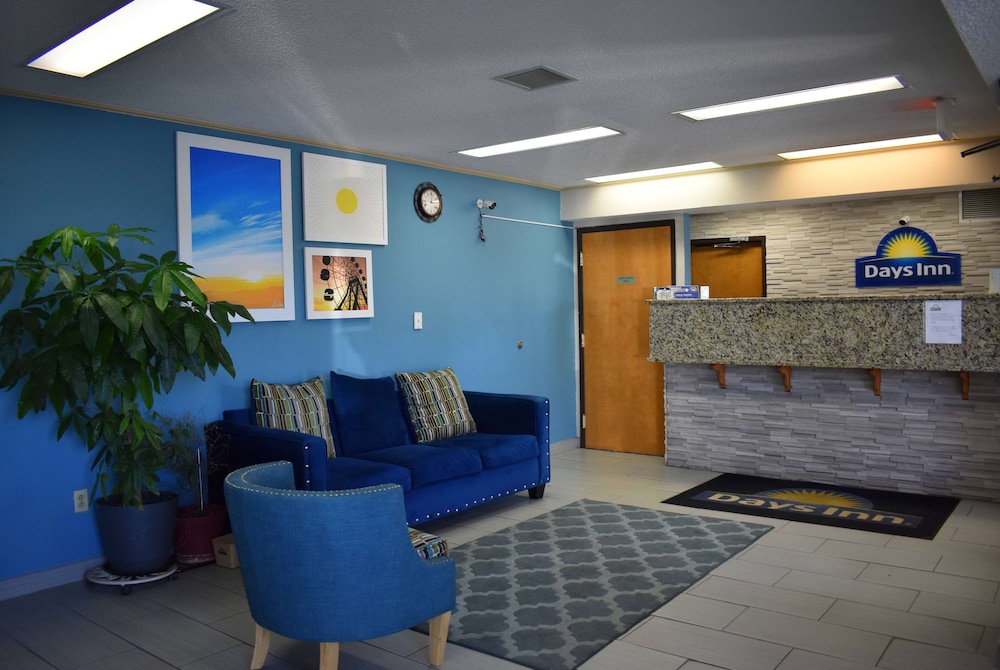 Days Inn by Wyndham Reidsville view 2