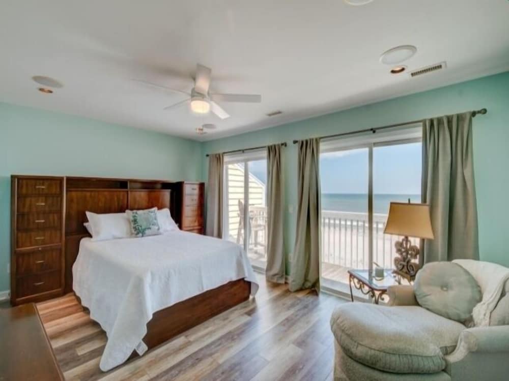 Sweet N Salty 3 Bedroom Townhouse