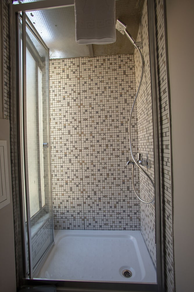 Jurnal Otel - Image 41