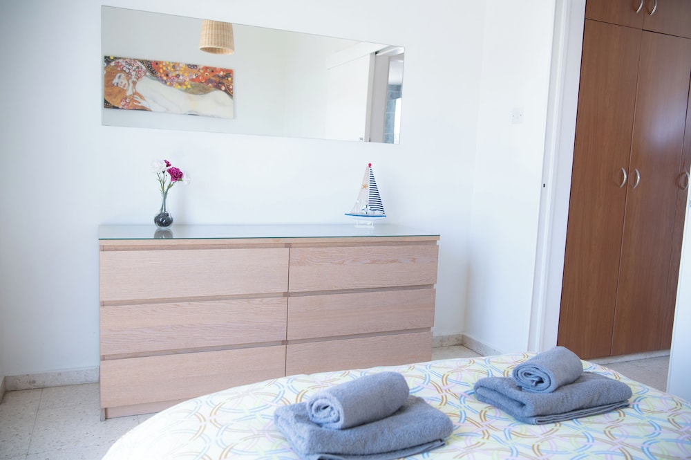 Themis Apartments