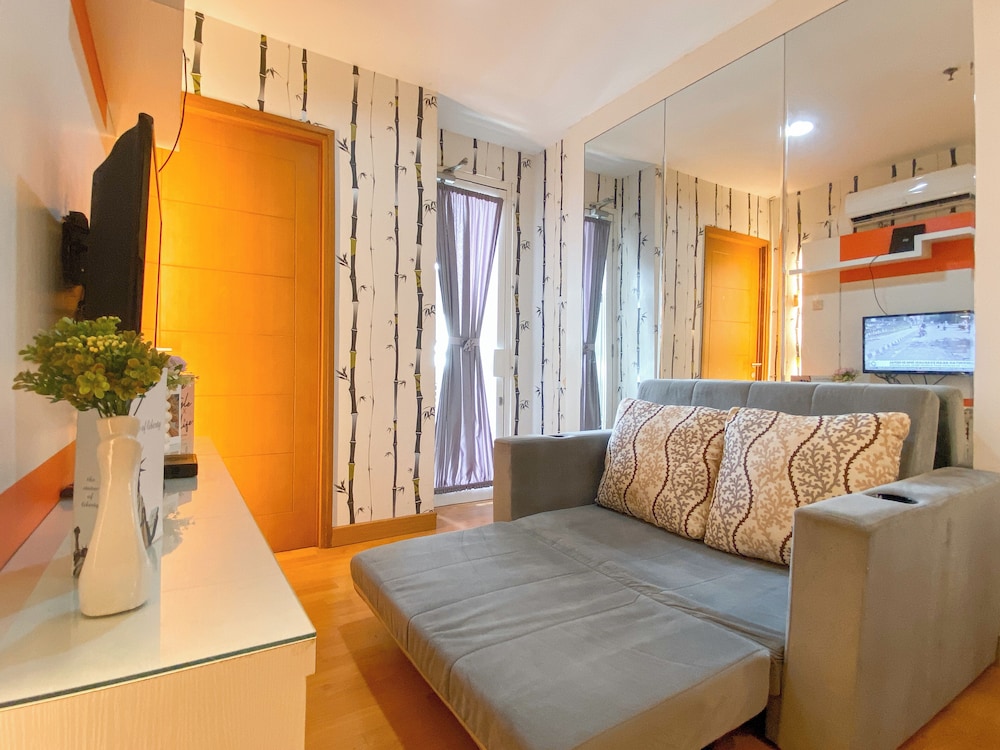 2Br Near Mall At Cinere Bellevue Suites Apartment