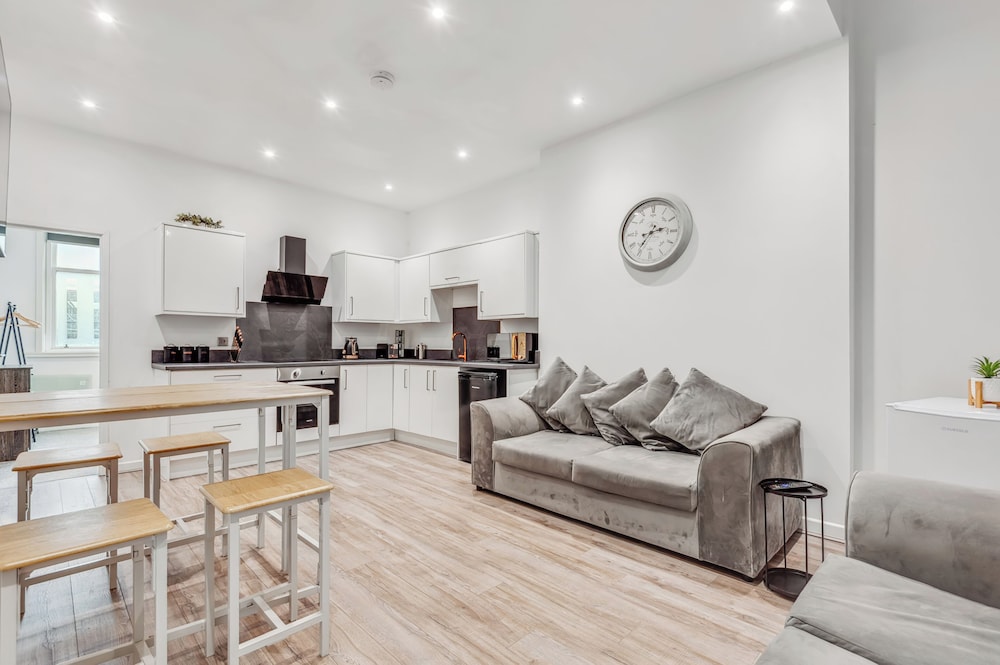Central Liverpool Retreat