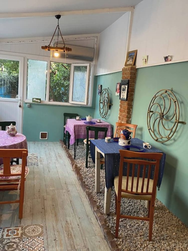Efes Linden House