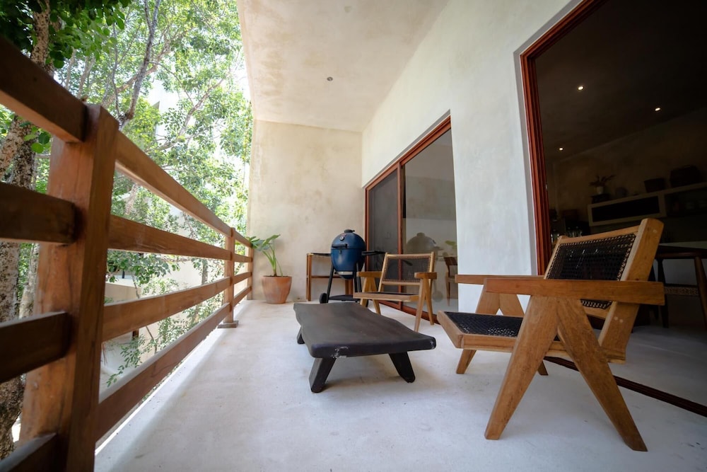 Tanaah - Luxury Apartment - Holistika view 4