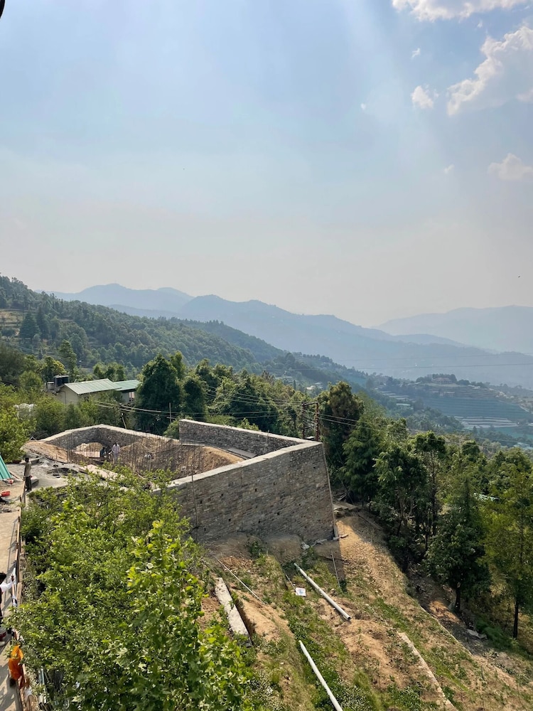 Shri Shail Inn
