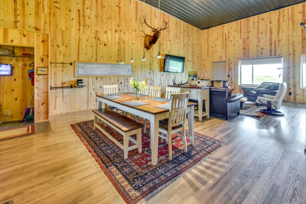 Secluded Nebraska Getaway: 4 Mi to Lake Mcconaughy - Property Image 10