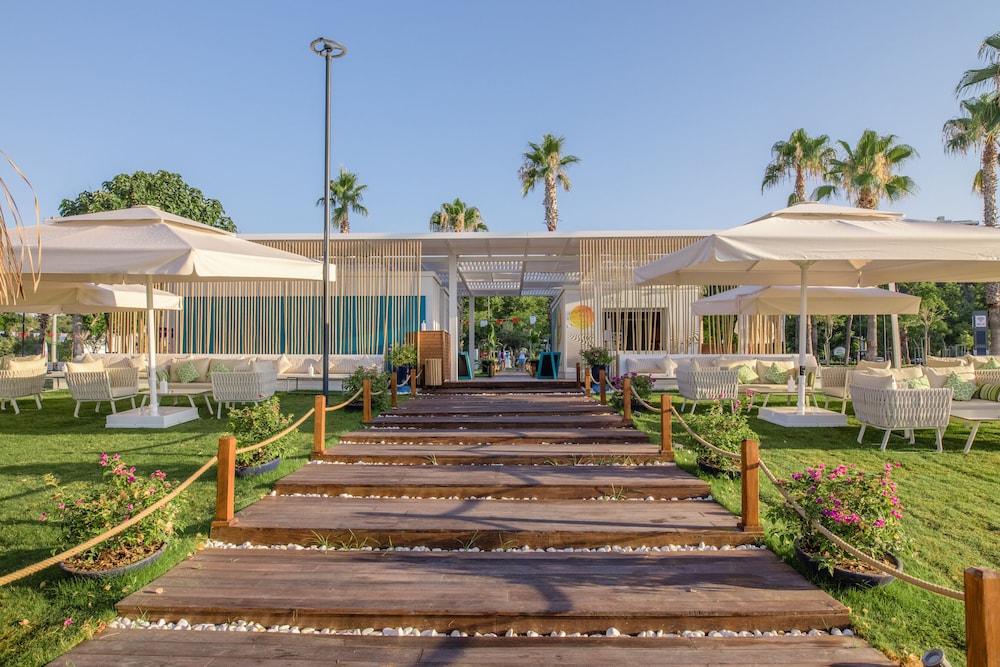 Medworld Health & Rehabilitation Center Rixos Antalya