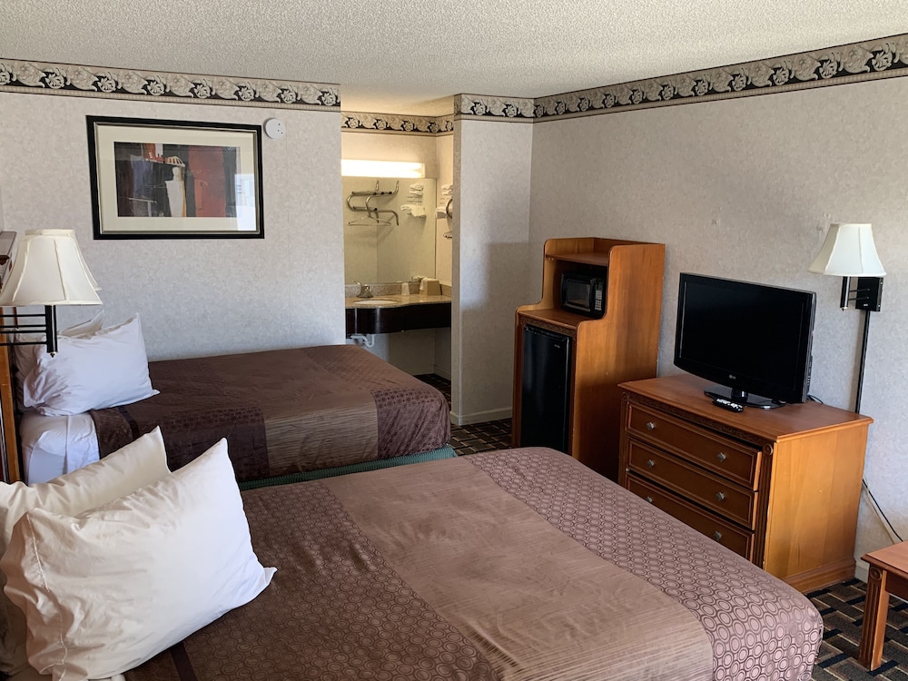 Heritage Inn