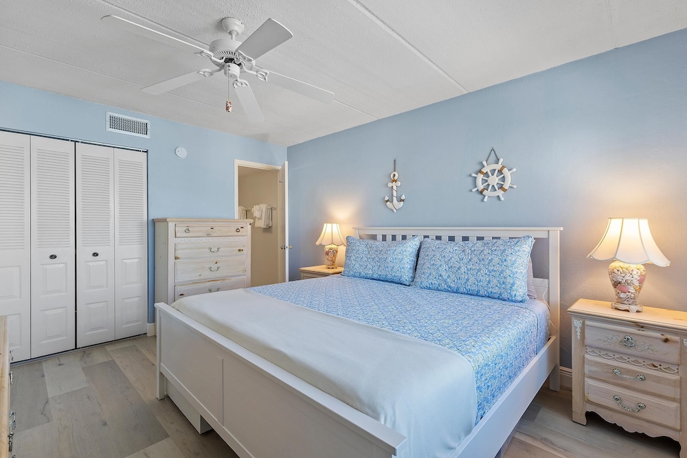 Ocean Terrace Club 706