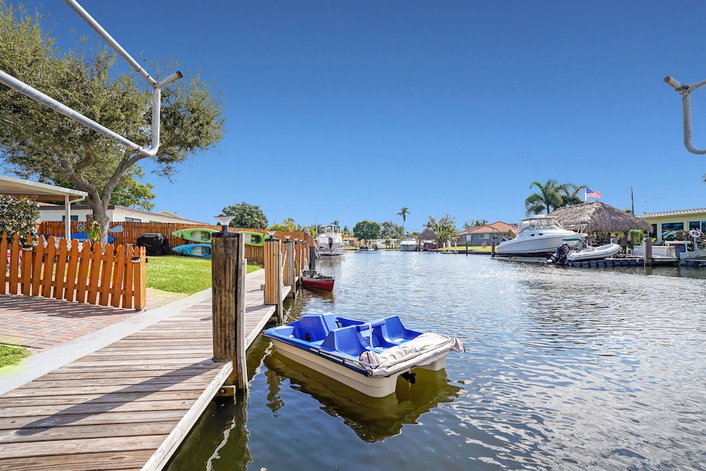 Sunny Waterside A in Dania Beach