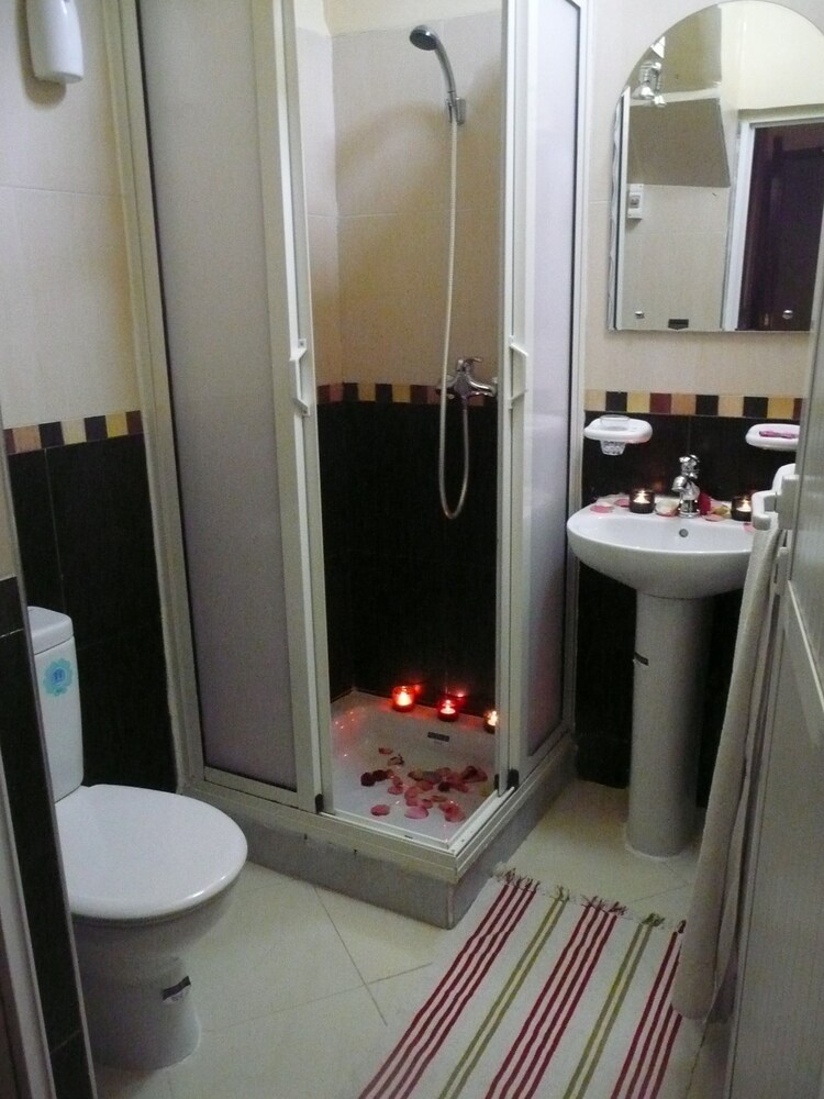 Photo 32