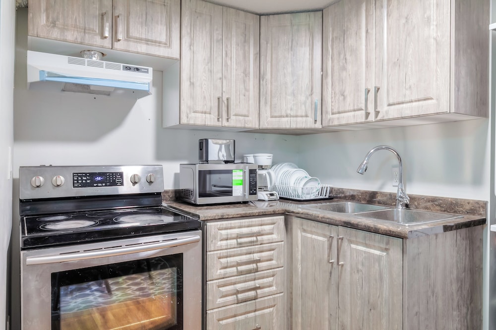 Ajax Suites
