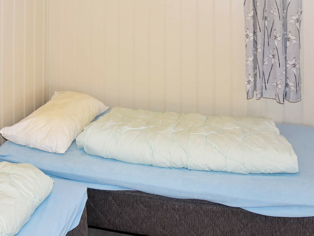 6 Person Holiday Home in Blaksæter view 2