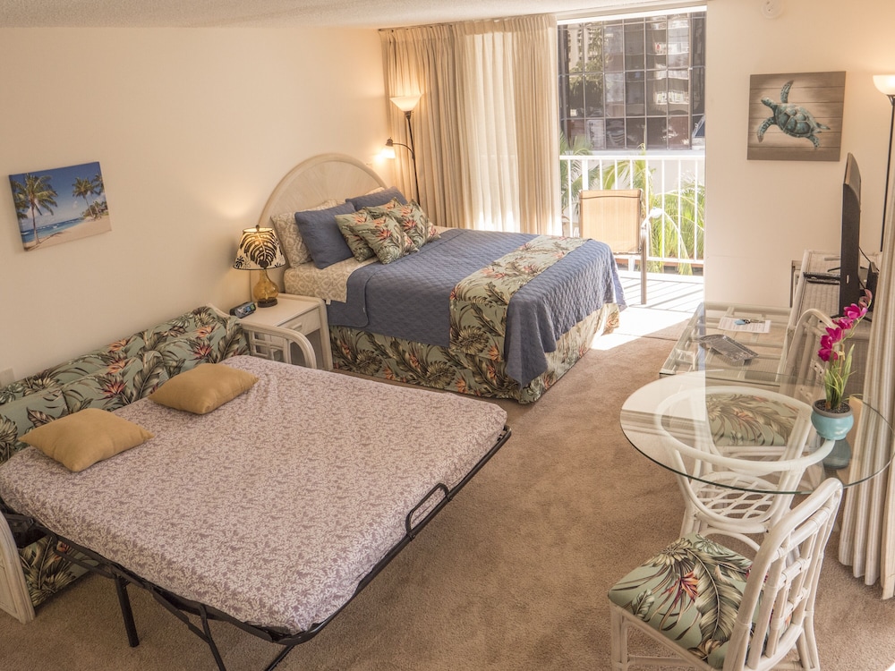 Tropical Studios at Marine Surf Waikiki