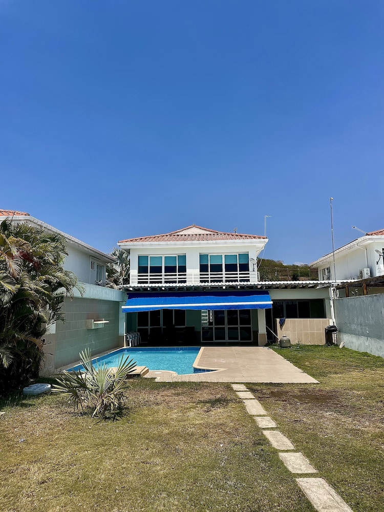 Casa Del Mar