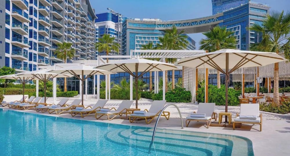 Maison Privee - Elegant Palm Retreat w/ Iconic Sea and Marina Vws