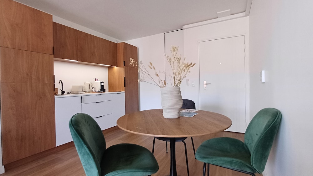Résidence Montana Clamart view 5
