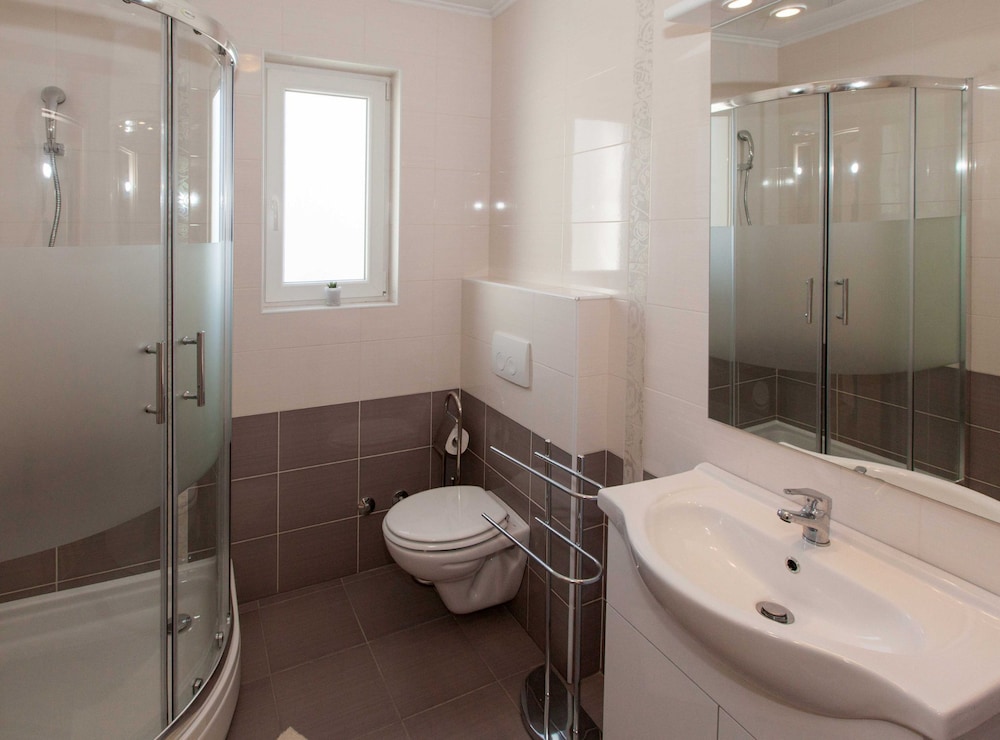 Beachfront Apartments for Relaxing Getaways in Crikvenica