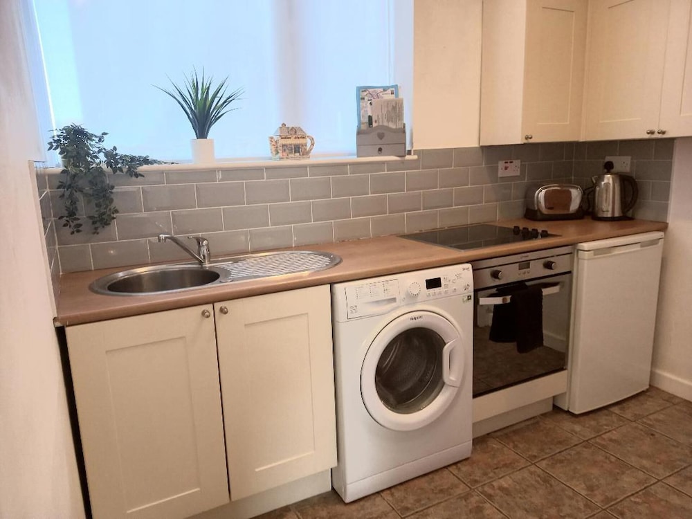 Remarkable 2-bed Apartment in Morpeth view 4
