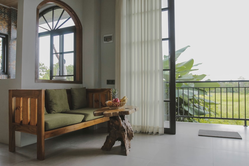 SUNSET VILLAS AND BUNGALOWS