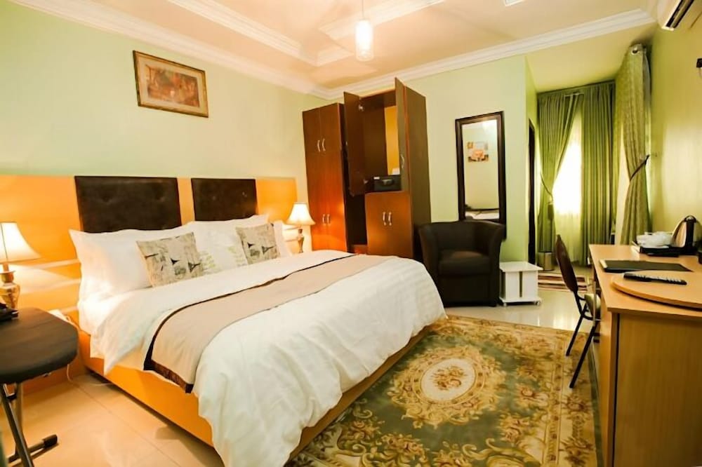 The Bond Apartment