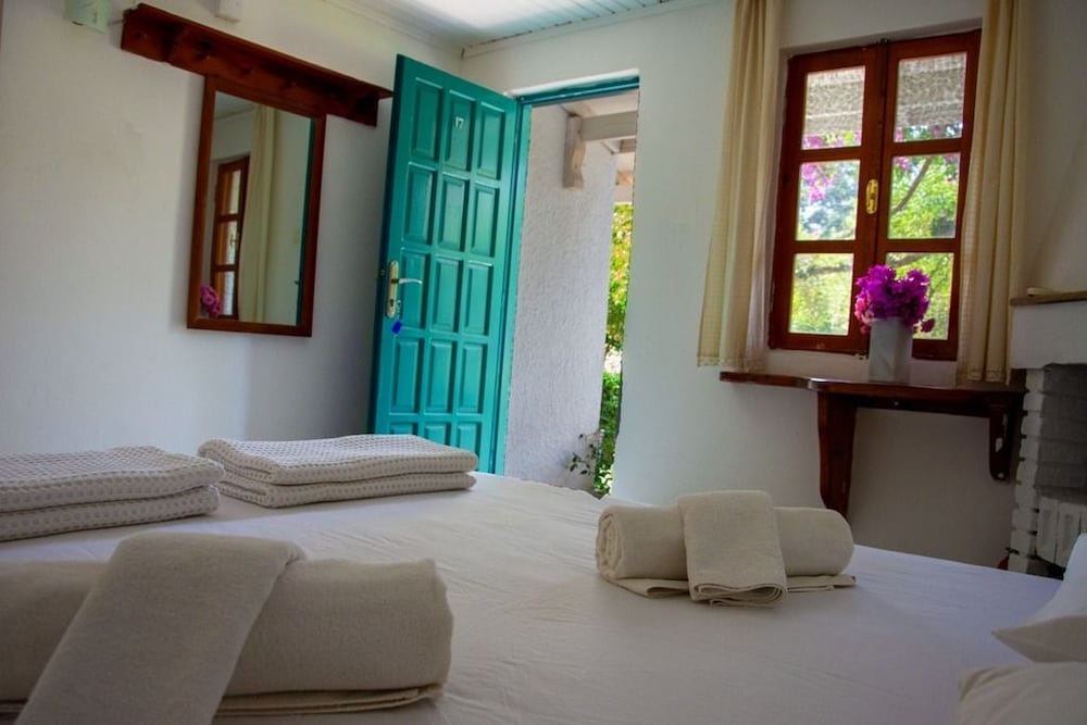 Myndos Bed & Breakfast en Bodrum — hotel room