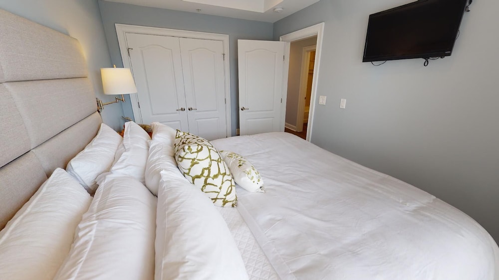 Beach House 2 by Tybee Vacation Rentals