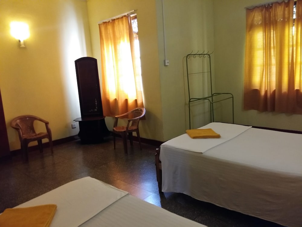 Ginza Rest Kandy