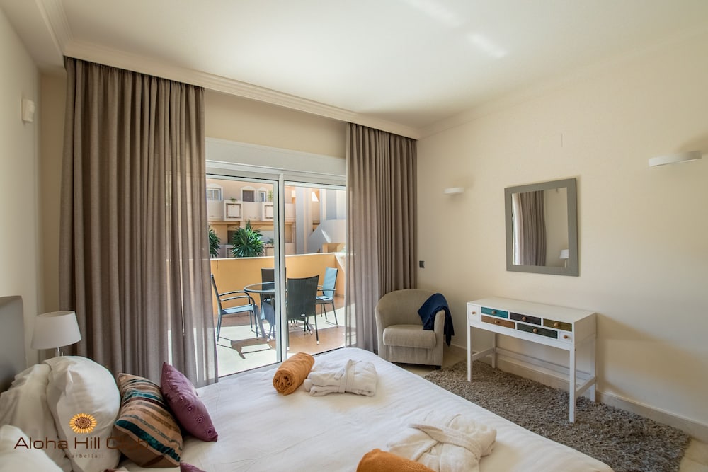 Marbella Vacations - Aloha Hill Club Golf Spa Apartments - Property Image 25