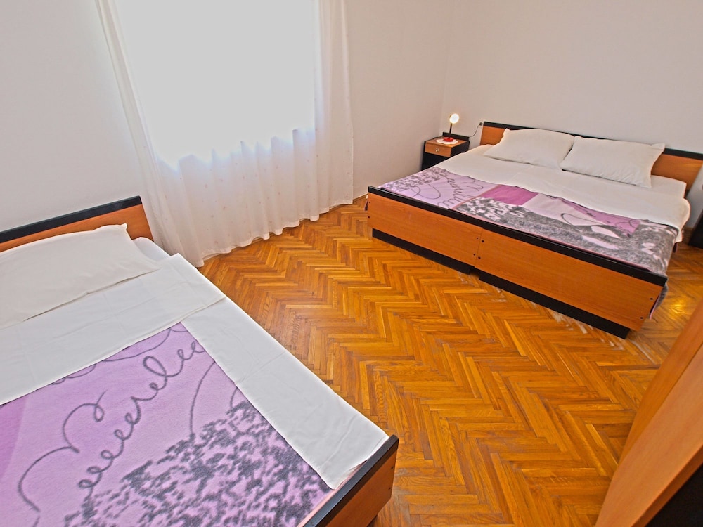 Apartment Desanka 668