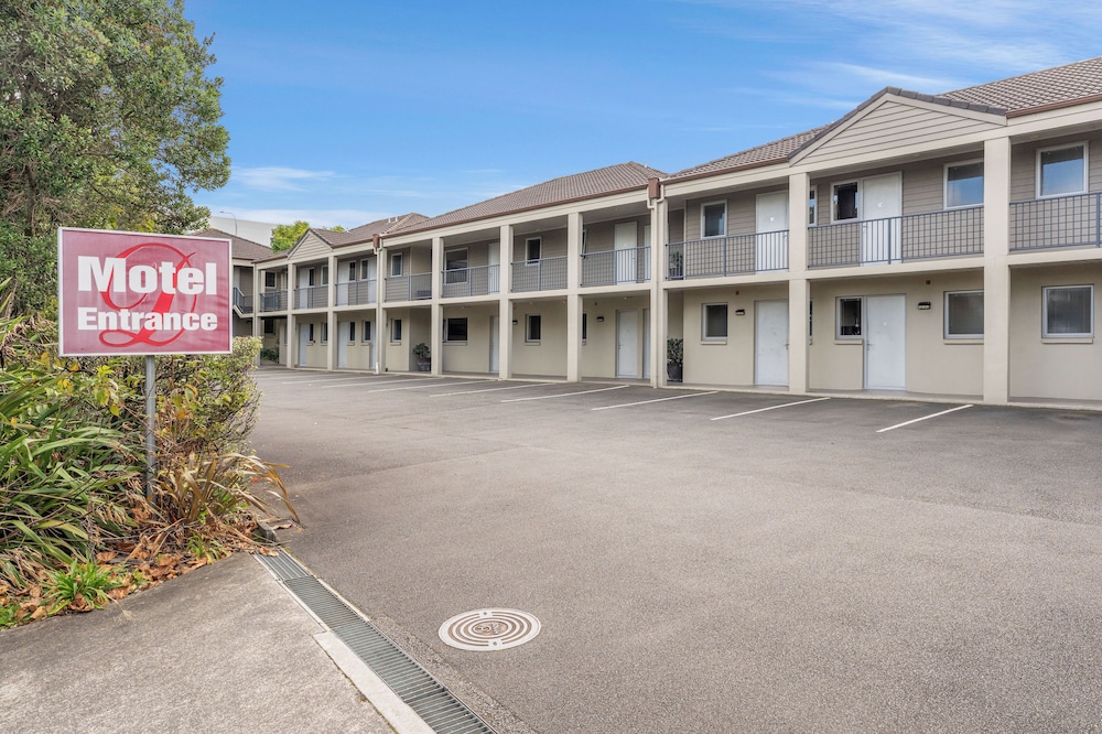 Dannemora Motor Inn