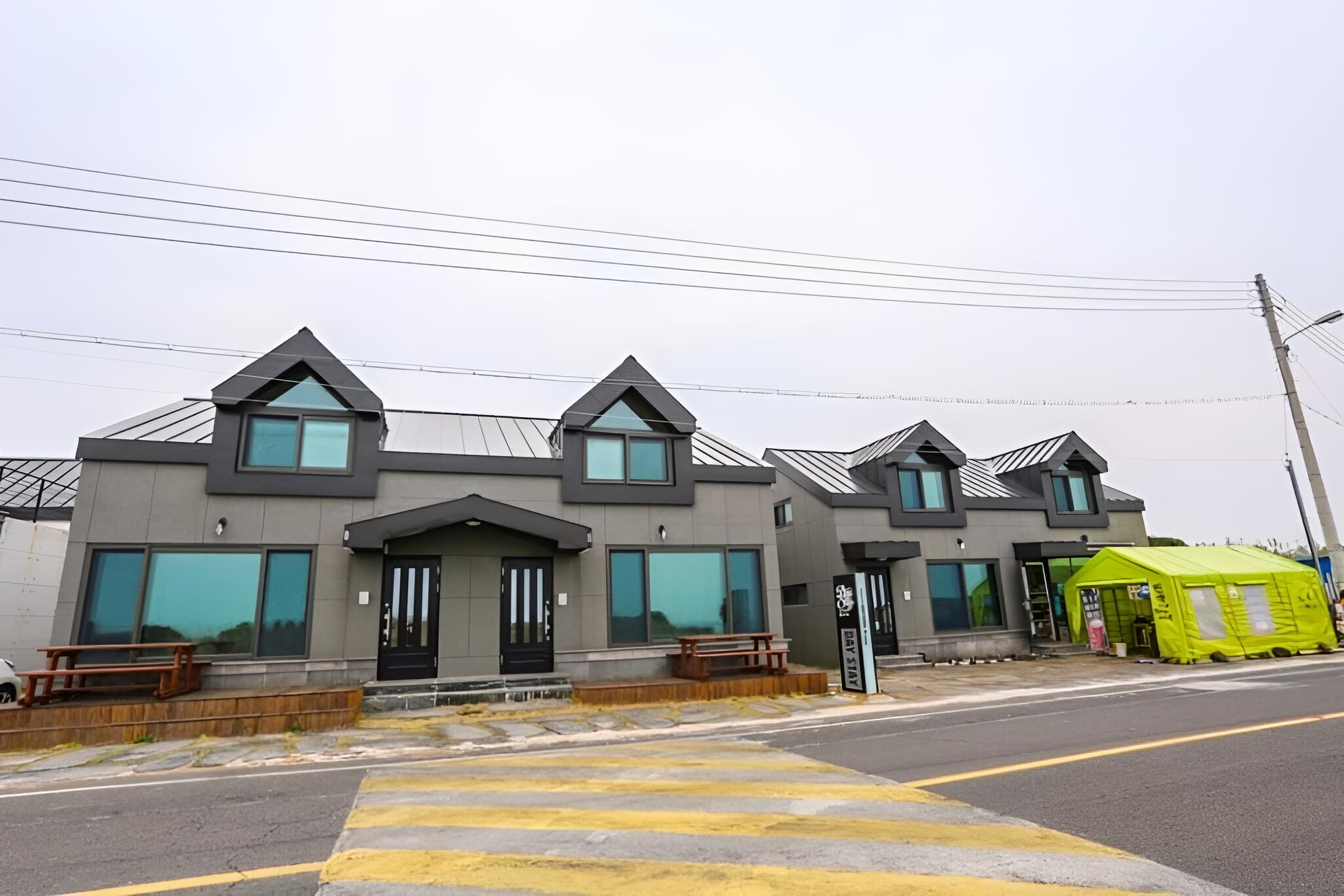 Seogwipo Day Stay House Pension view 3