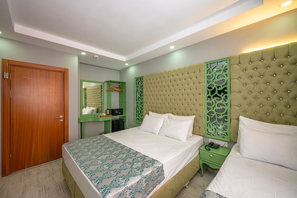 Green Garden Otel - Image 25